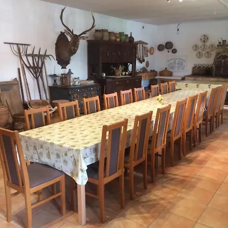 Falubiro Vendeghaza Bed & Breakfast