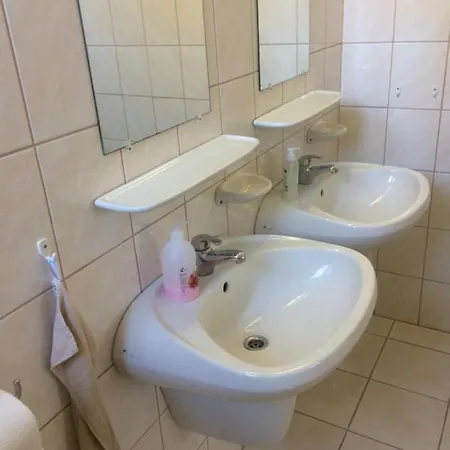 Bed & Breakfast Falubiro Vendeghaza Bekolce
