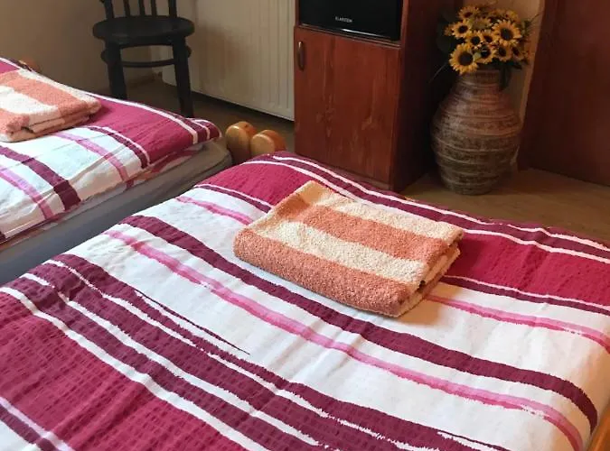 Falubiro Vendeghaza Bekolce